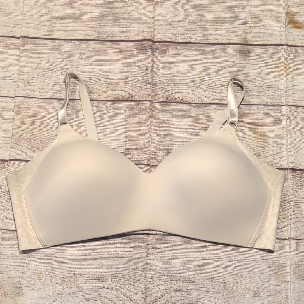 Warner's Women's Tan With Animal Print Detail Size 38D T-shirt Bra